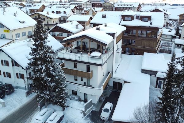 Foto van Appartement in St. Anton met sauna - Vakantiehuis in St. Anton am Arlberg - ExteriorWinter