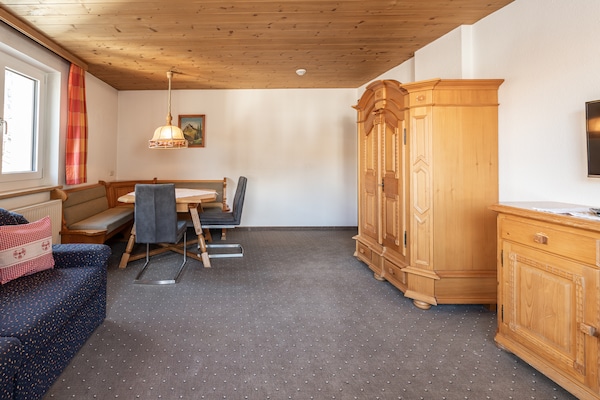 Foto van Appartement in St. Anton met sauna - Vakantiehuis in St. Anton am Arlberg - LivingRoom