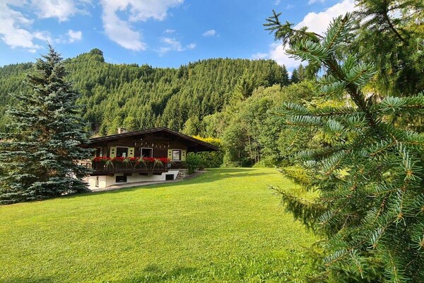 Foto van Hut in Zöblen met zwembad - Vakantiehuis in Zöblen - Untagged