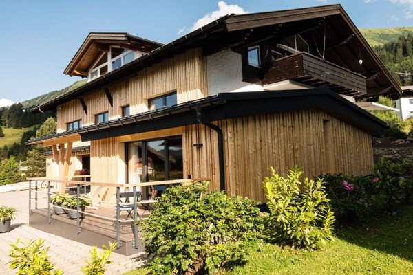 Foto van Lodge 5 Comfortabele vakantiewoning - Vakantiehuis in riezlern - Untagged