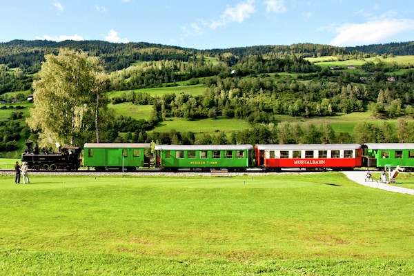 Foto van Majestueus chalet met sauna - Vakantiehuis in Sankt Georgen am Kresichberg - AreaSummer1KM