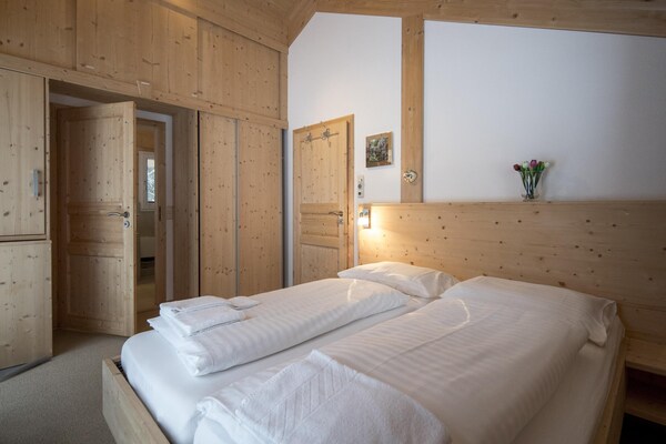 Foto van Modern huisje met bubbelbad - Vakantiehuis in Turracherhöhe - BedRoom