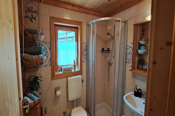 Foto van Chalet in Turracher Höhe met Ski-In/Ski-Out - Vakantiehuis in Stadl-Predlitz - BathRoom