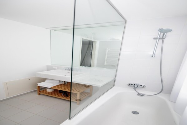 Foto van Appartement met balkon of terras - Vakantiehuis in Schladming - Rohrmoos - BathRoom