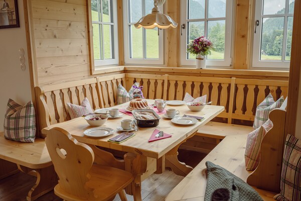 Foto van Vakantiehuis in Grundlsee met sauna - Vakantiehuis in Grundlsee - DiningRoom