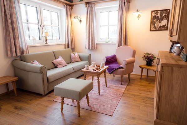 Foto van Vakantiehuis in Grundlsee met sauna - Vakantiehuis in Grundlsee - LivingRoom