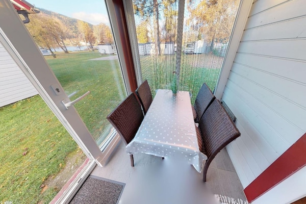 Foto van Vakantiehuis in Bodensdorf bij Ossiacher See - Vakantiehuis in Bodensdorf am Ossiachersee - GardenSummer
