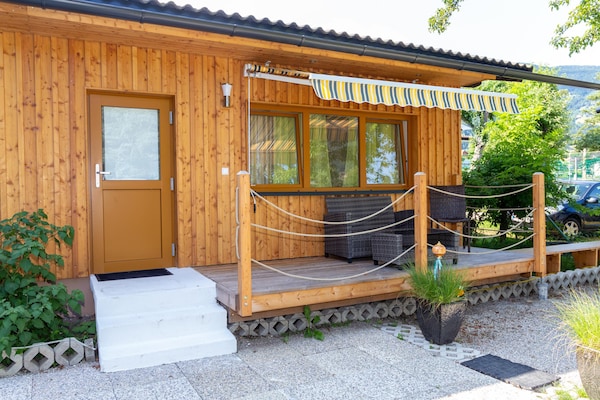Foto van Bungalow bij Ossiacher See met Bergzicht - Vakantiehuis in Bodensdorf am Ossiachersee - ExteriorSummer