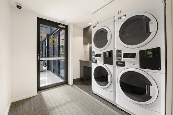 Foto van Handige Braddon Studio met parkeergelegenheid - Vakantiehuis in Braddon - BathRoom