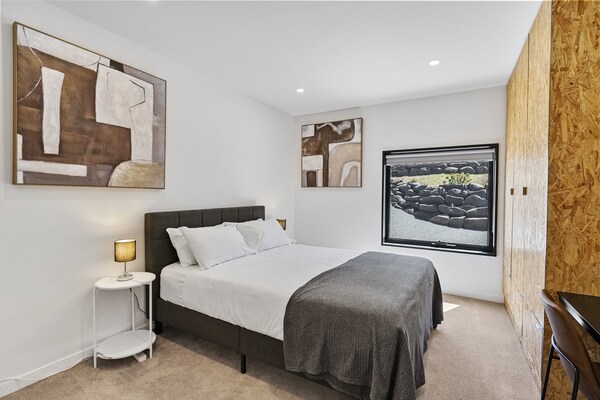 Foto van Stijlvol huis met buitenruimte en spectaculair uitzicht - BedRoom