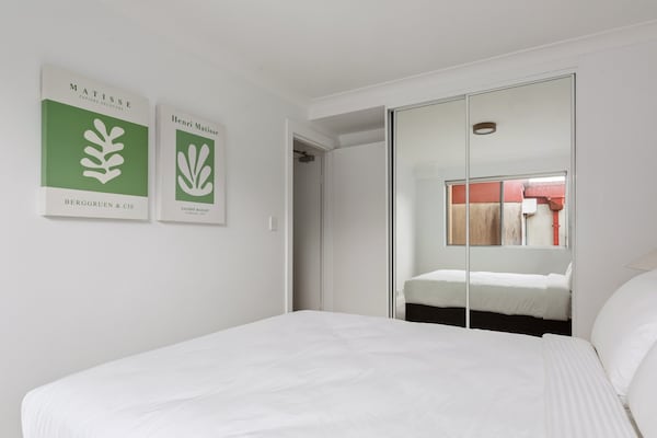 Foto van Stijlvol appartement met 1 slaapkamer vlakbij Manly Beach - BedRoom