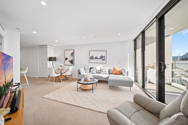 Foto van Stijlvol appartement met 2 slaapkamers in het zakendistrict van Canberra - LivingRoom