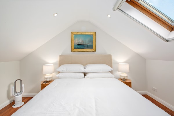 Foto van Stijlvol huis met 2 slaapkamers en privébinnenplaats - BedRoom