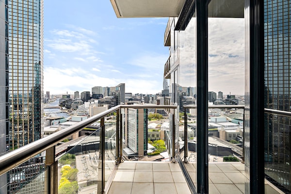 Foto van Stijlvol appartement in Southbank met parkeergelegenheid op eigen terrein. - TerraceBalcony