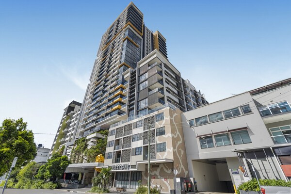 Foto van Stijlvol appartement met 2 slaapkamers in het centrum van Zuid-Brisbane - HallReception
