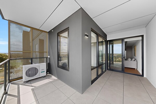 Foto van Stijlvol appartement met 2 slaapkamers en nieuwe meubels. - TerraceBalcony