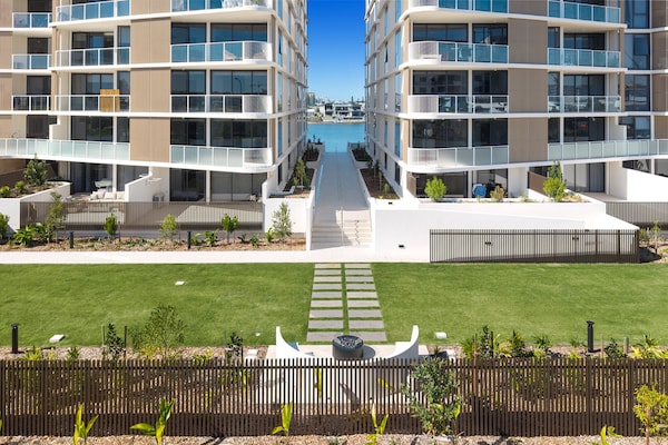 Foto van Appartement met 2 slaapkamers aan het zwembad bij Lake Kawana - HallReception
