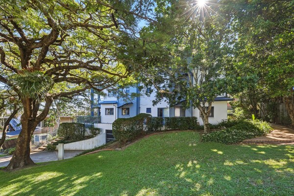 Foto van Appartement met 2 slaapkamers aan het zwembad nabij Coolangatta - ExteriorSummer