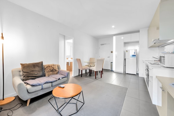 Foto van Appartement met 1 slaapkamer in een hoogbouwcomplex vlakbij Southern Cross. - LivingRoom