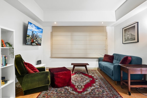 Foto van Appartement met 1 slaapkamer in Melbourne, Flinders Street - LivingRoom