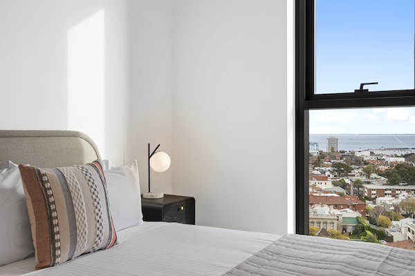 Foto van Appartement met balkon en 3 slaapkamers vlakbij Albert Park - BedRoom