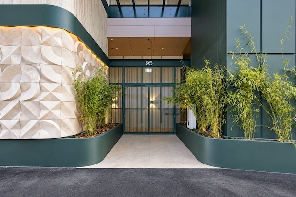 Foto van Appartement met balkon en 3 slaapkamers vlakbij Albert Park - ExteriorSummer
