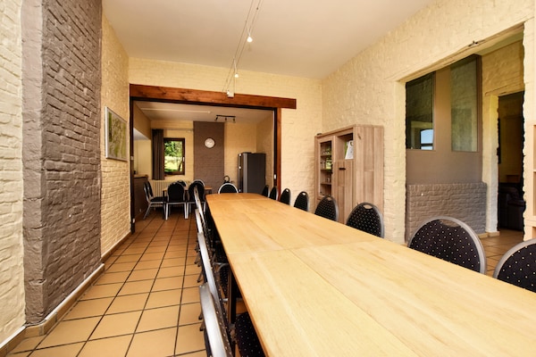 Foto van Gezellig huisje in Durbuy met tuin - Vakantiehuis in Barvaux-Sur-Ourthe - DiningRoom