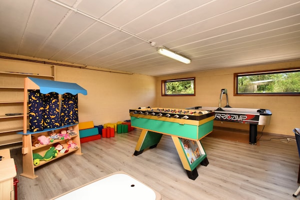 Foto van Gezellig huisje in Durbuy met tuin - Vakantiehuis in Barvaux-Sur-Ourthe - RecreationRoom