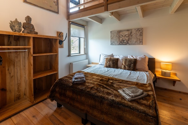 Foto van Luxe vakantiehuis met bubbelbad en sauna - Vakantiehuis in Somme-Leuze - BedRoom