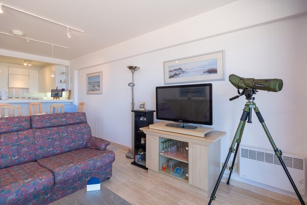 Foto van Lichtrijk appartement met zicht op zee - Vakantiehuis in Middelkerke - LivingRoom