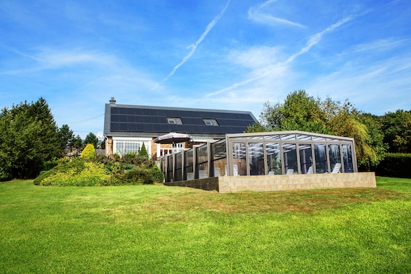 Foto van Durbuy Luxe Villa met Zwembad - Vakantiehuis in Septon (durbuy) - ExteriorSummer