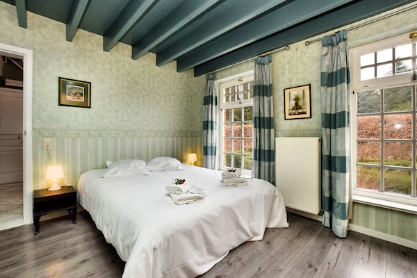 Foto van Durbuy Luxe Villa met Zwembad - Vakantiehuis in Septon (durbuy) - BedRoom