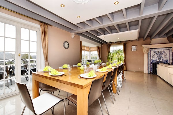 Foto van Durbuy Luxe Villa met Zwembad - Vakantiehuis in Septon (durbuy) - DiningRoom