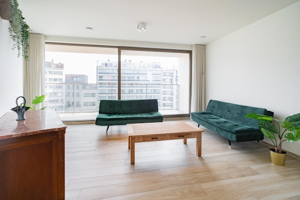 Foto van Stijlvol apprt. met balkon met prachtig uitzicht - Vakantiehuis in Antwerp - LivingRoom