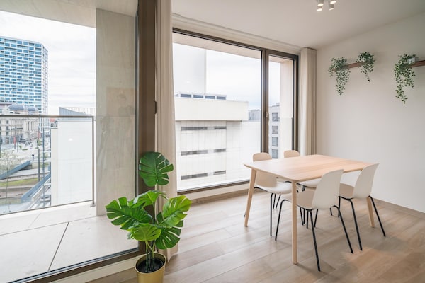 Foto van Stijlvol appartement voor 12 gasten in Antwerpen - Vakantiehuis in Antwerp - DiningRoom