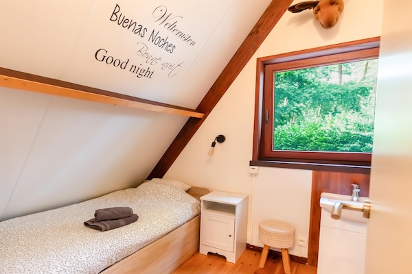 Foto van Gezellige tuinretraite in Lanaken - Vakantiehuis in Lanaken - BedRoom