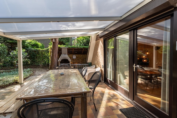 Foto van Gezellige tuinretraite in Lanaken - Vakantiehuis in Lanaken - TerraceBalcony