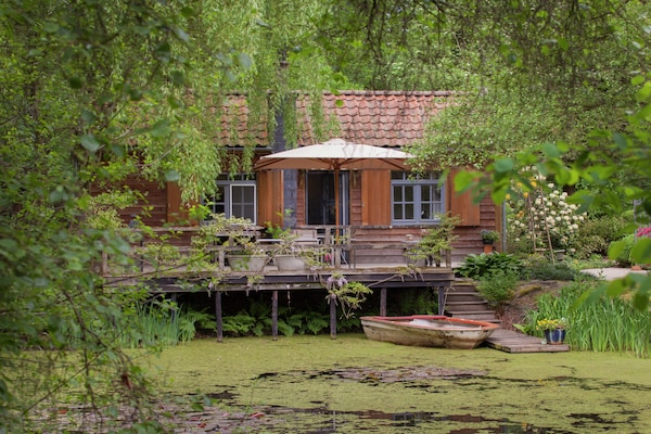 Foto van Fishing Chalet, Opglabbeek - Vakantiehuis in Opglabbeek - ExteriorSummer