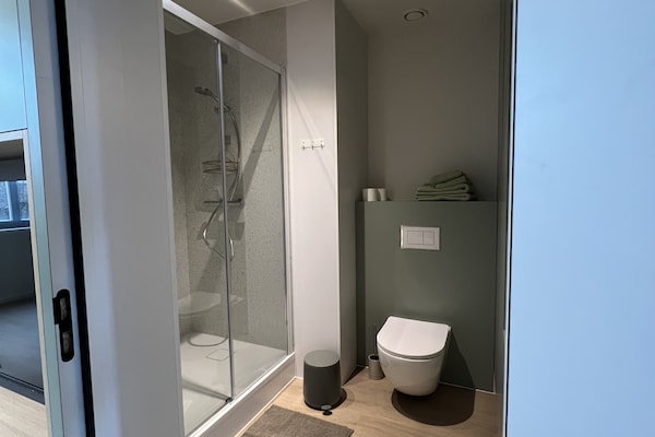 Foto van Aantrekkelijk appartement in Bree voor 2 gasten - Vakantiehuis in Bree - BathRoom