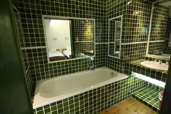 Foto van Herenhuis met zwembad, Néblon - Vakantiehuis in Hamoir-Ouffet - BathRoom