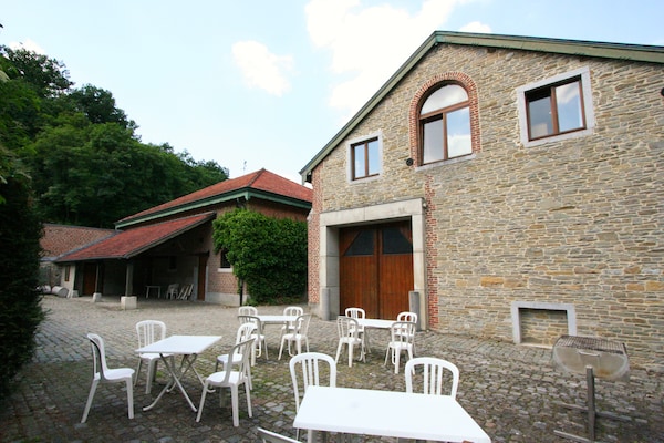 Foto van Herenhuis met zwembad, Néblon - Vakantiehuis in Hamoir-Ouffet - TerraceBalcony
