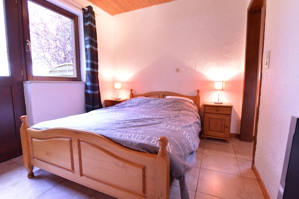 Foto van Vakantiehuis in Recht met tuin - Vakantiehuis in Recht - BedRoom