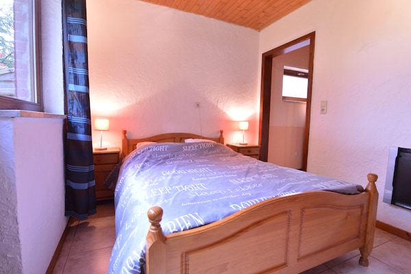 Foto van Vakantiehuis in Recht met tuin - Vakantiehuis in Recht - BedRoom