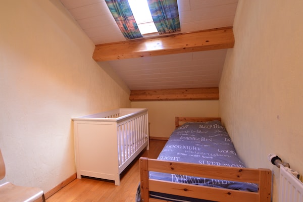 Foto van Vakantiehuis in Recht met tuin - Vakantiehuis in Recht - BedRoom