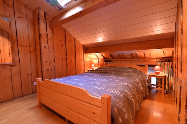 Foto van Vakantiehuis in Recht met tuin - Vakantiehuis in Recht - BedRoom