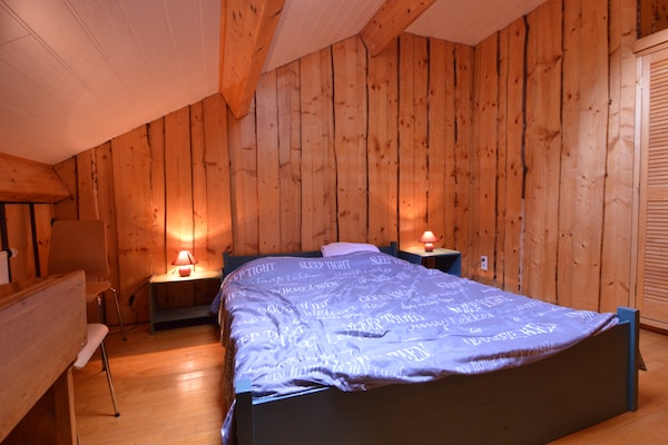 Foto van Vakantiehuis in Recht met tuin - Vakantiehuis in Recht - BedRoom