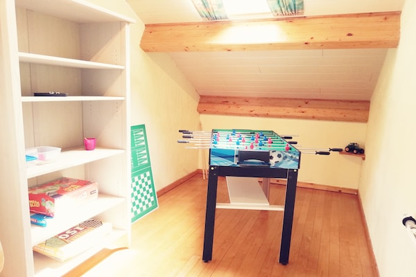 Foto van Vakantiehuis in Recht met tuin - Vakantiehuis in Recht - RecreationRoom