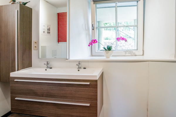 Foto van Vakantiehuis nabij Ravel-fietspaden - Vakantiehuis in Sankt Vith - BathRoom