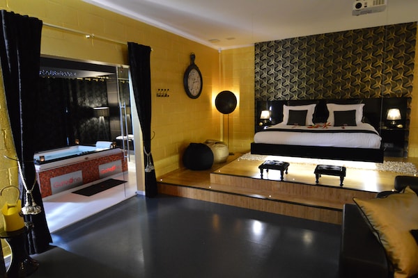 Foto van Vakantiehuis in Welkenraedt met sauna - Vakantiehuis in Welkenraedt - BedRoom
