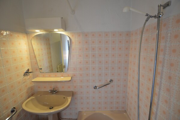 Foto van Trooz Villa met zwembad en sauna - Vakantiehuis in Trooz - BathRoom